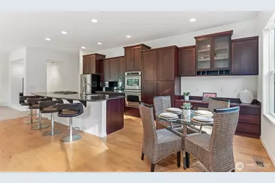 13933 Morgan Drive NE, Redmond, WA 98053 - Photo 9