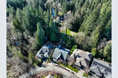 13933 Morgan Drive NE, Redmond, WA 98053 - Photo 35