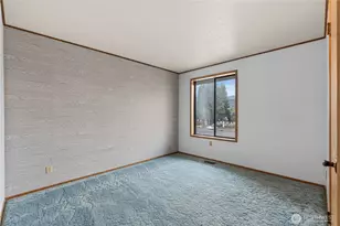 9233 S 239th St, Kent, WA 98031 - Photo 23