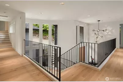 3234 78th Place NE, Medina, WA 98039 - Photo 17