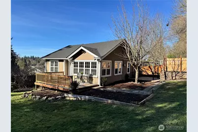 10521 Lake View Drive, Lake Stevens, WA 98258 - Photo 1