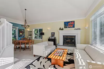 20728 SE 119th Street, Issaquah, WA 98027 - Photo 3