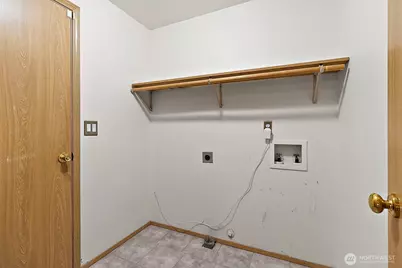 8409 201st Street E, Spanaway, WA 98387 - Photo 25