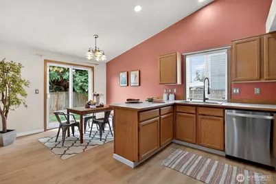 8409 201st Street E, Spanaway, WA 98387 - Photo 9
