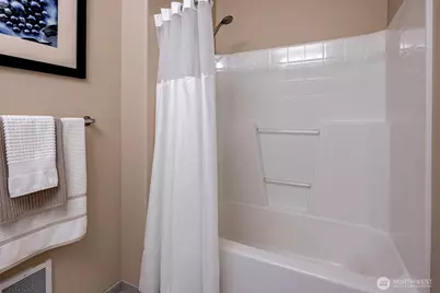 6831 NE 170th Street #206, Kenmore, WA 98028 - Photo 17