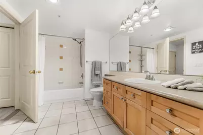 1525 NW 57th Street #302, Seattle, WA 98107 - Photo 11