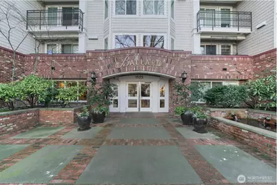 1525 NW 57th Street #302, Seattle, WA 98107 - Photo 23