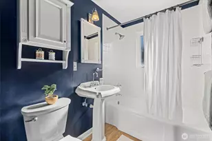 8014 17th Ave NW, Seattle, WA 98117 - Photo 17