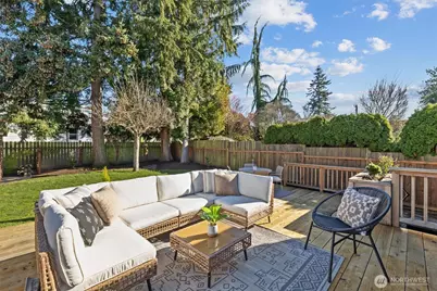 8014 17th Avenue NW, Seattle, WA 98117 - Photo 23