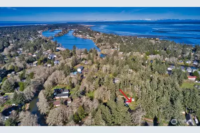 864 Hassalo Avenue SE, Ocean Shores, WA 98569 - Photo 15