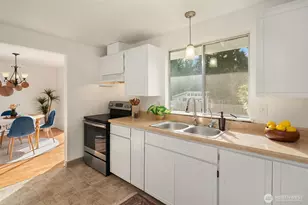 10743 SW Cowan Rd, Vashon, WA 98070 - Photo 11