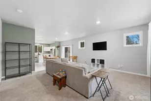 8470 Golden Valley Dr, Maple Falls, WA 98266 - Photo 9