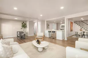 9277 Spear Pl S, Seattle, WA 98118 - Photo 3