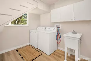 9277 Spear Pl S, Seattle, WA 98118 - Photo 11