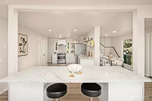 9277 Spear Pl S, Seattle, WA 98118 - Photo 5