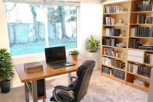 9906 NE 124th St, Kirkland, WA 98034 - Photo 9