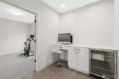 916 B 14th Avenue, Seattle, WA 98122 - Photo 23