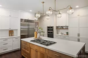 23317 SE 37th St, Sammamish, WA 98075 - Photo 7