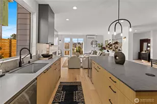 2558 30th Ave W, Seattle, WA 98199 - Photo 7