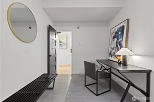 2562 30th Ave W, Seattle, WA 98199 - Photo 3