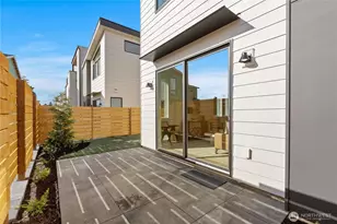 2562 30th Ave W, Seattle, WA 98199 - Photo 13