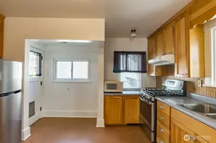 8341 26th Ave NW, Seattle, WA 98117 - Photo 5