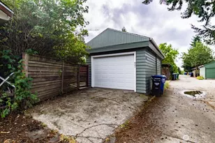 8341 26th Ave NW, Seattle, WA 98117 - Photo 19