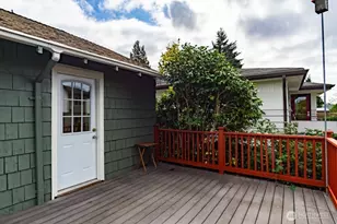 8341 26th Ave NW, Seattle, WA 98117 - Photo 15