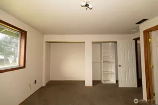 10210 C St E, Tacoma, WA 98445 - Photo 7