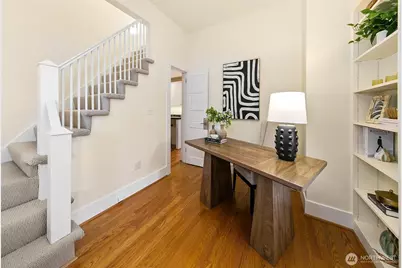 1522 3rd Avenue W, Seattle, WA 98119 - Photo 21