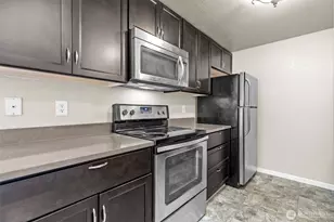 9815 Holly Dr, Everett, WA 98204 - Photo 7