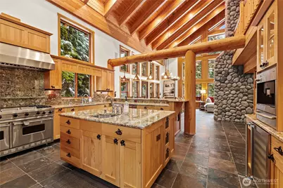 27 Alpental Strasse, Snoqualmie Pass, WA 98068 - Photo 13