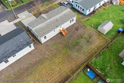 601 Helton Street #1/2, Castle Rock, WA 98611 - Photo 39