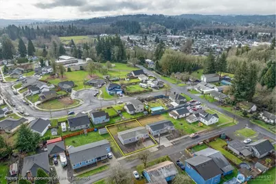 601 Helton Street #1/2, Castle Rock, WA 98611 - Photo 35