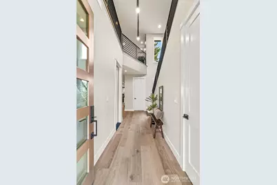 429 Ton-A-Wan-Da Avenue NE, Tacoma, WA 98422 - Photo 3