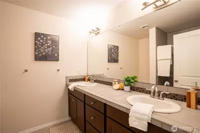 10378 157th Place NE #101, Redmond, WA 98052 - Photo 17