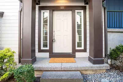 10378 157th Place NE #101, Redmond, WA 98052 - Photo 3