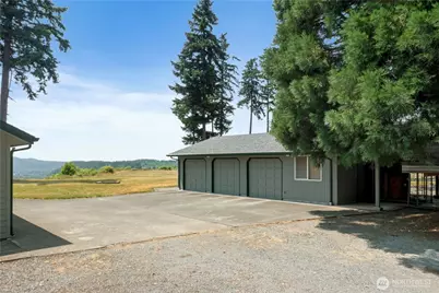 21806 168th Street E, Orting, WA 98360 - Photo 9
