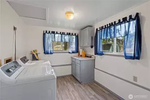 12318 34th Ave E, Tacoma, WA 98446 - Photo 27