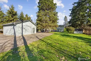 12318 34th Ave E, Tacoma, WA 98446 - Photo 5