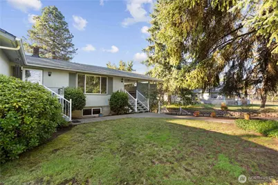12318 34th Avenue E, Tacoma, WA 98446 - Photo 3