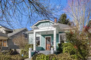 106 NE 59th St, Seattle, WA 98105 - Photo 3