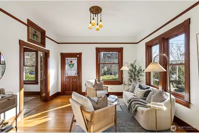 106 NE 59th Street, Seattle, WA 98105 - Photo 5