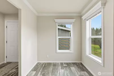 601 Helton Street, Castle Rock, WA 98611 - Photo 15