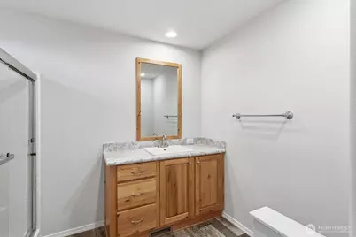 601 Helton Street, Castle Rock, WA 98611 - Photo 23