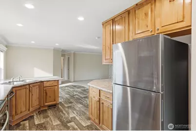 601 Helton Street, Castle Rock, WA 98611 - Photo 13