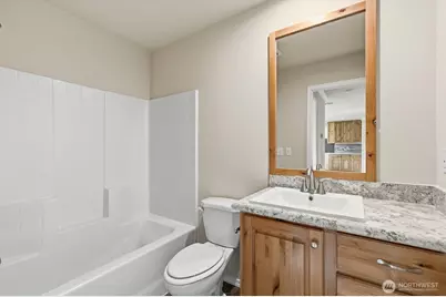 601 Helton Street, Castle Rock, WA 98611 - Photo 31