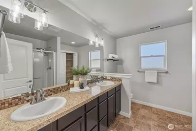 2200 Greenview Circle #17, Lynden, WA 98264 - Photo 27