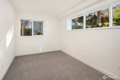 1023 109th Avenue SE, Bellevue, WA 98004 - Photo 33