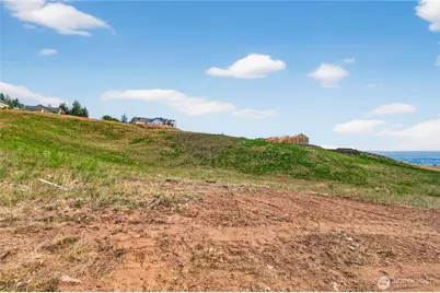 236 Jordan View Drive, Woodland, WA 98674 - Photo 7